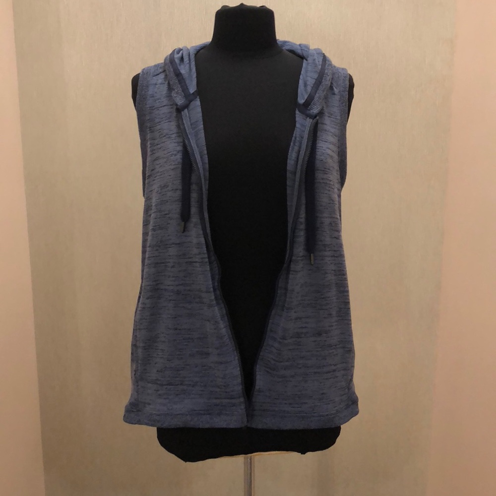 Athleta athletic vest sweatshirt